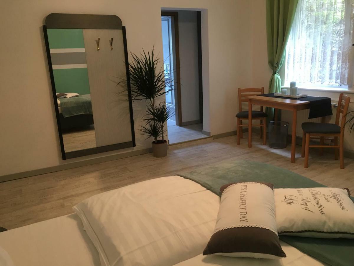 Hopfengrund Otel Arnstadt Dış mekan fotoğraf